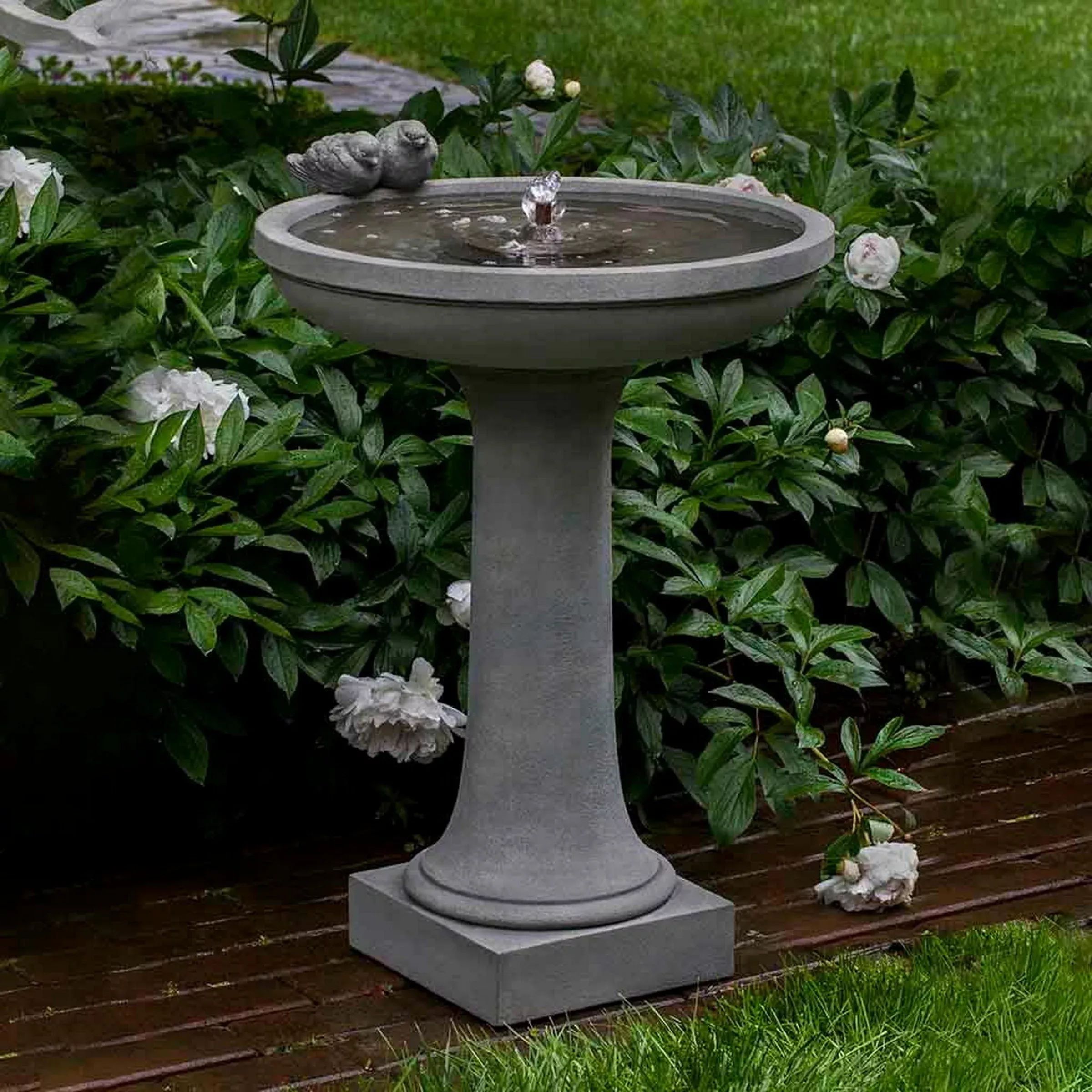 juliet-fountain Juliet Fountain
