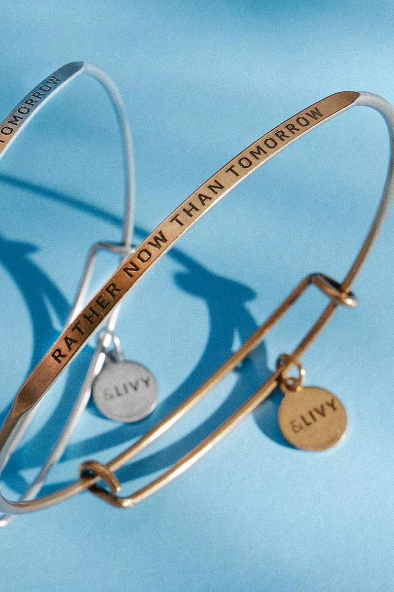 livy-posy-bracelet-rather-now-than-tomorrow-antique-gold &Livy Posy Bracelet Rather Now Than Tomorrow Antique Gold