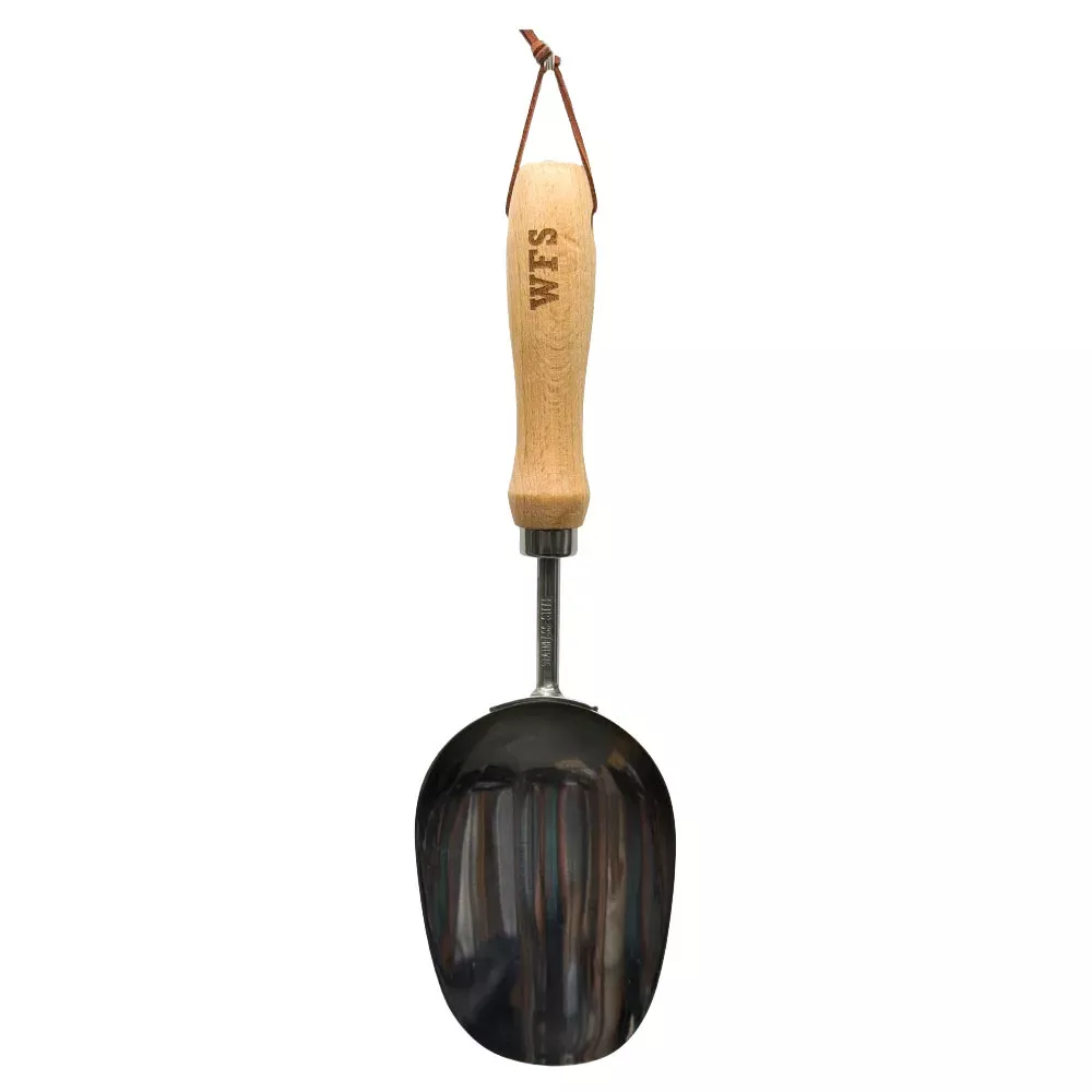 wfs-wooden-handle-garden-scoop WFS, Wooden Handle Garden Scoop